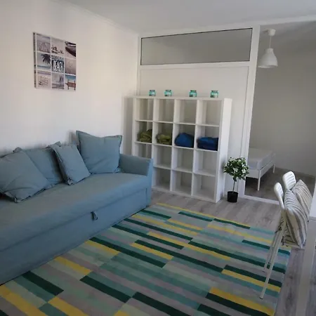 Marina Bay 22 Apartment