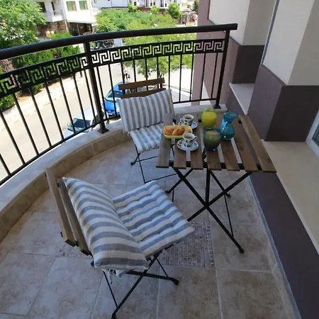 Marina Bay 22 Apartment