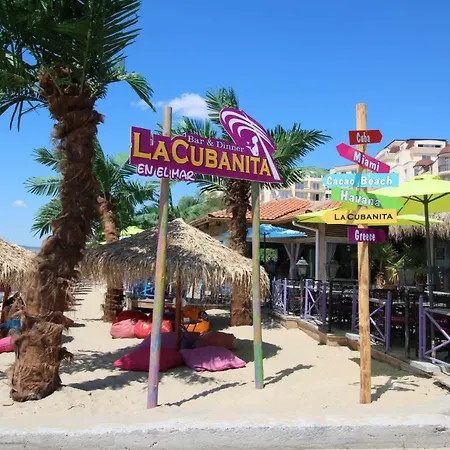 Apartamento Marina Bay 22 *